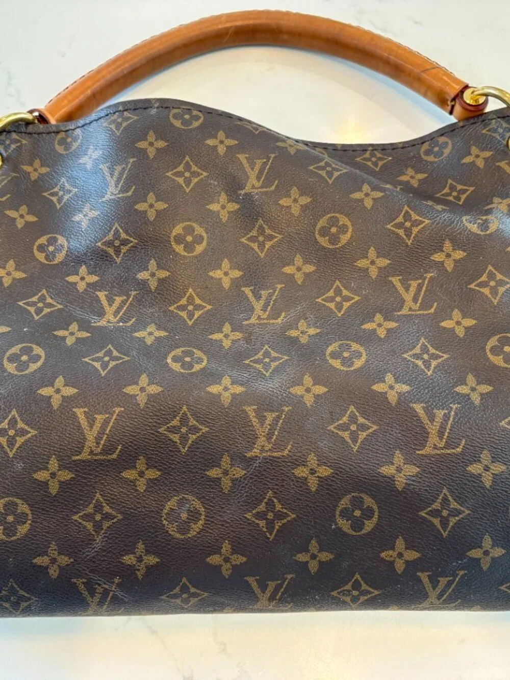 Louis Vuitton LV Monogram Artsy MM in Brown